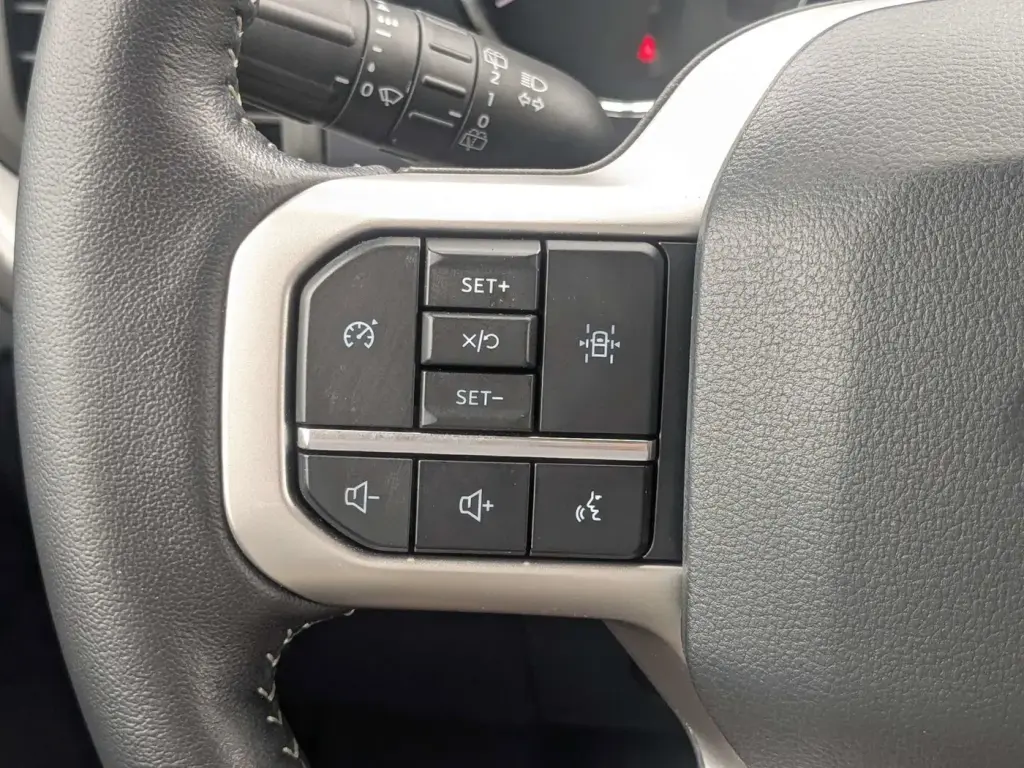 Ford Expedition 2024 4x4 XLT 4 puertas SUV