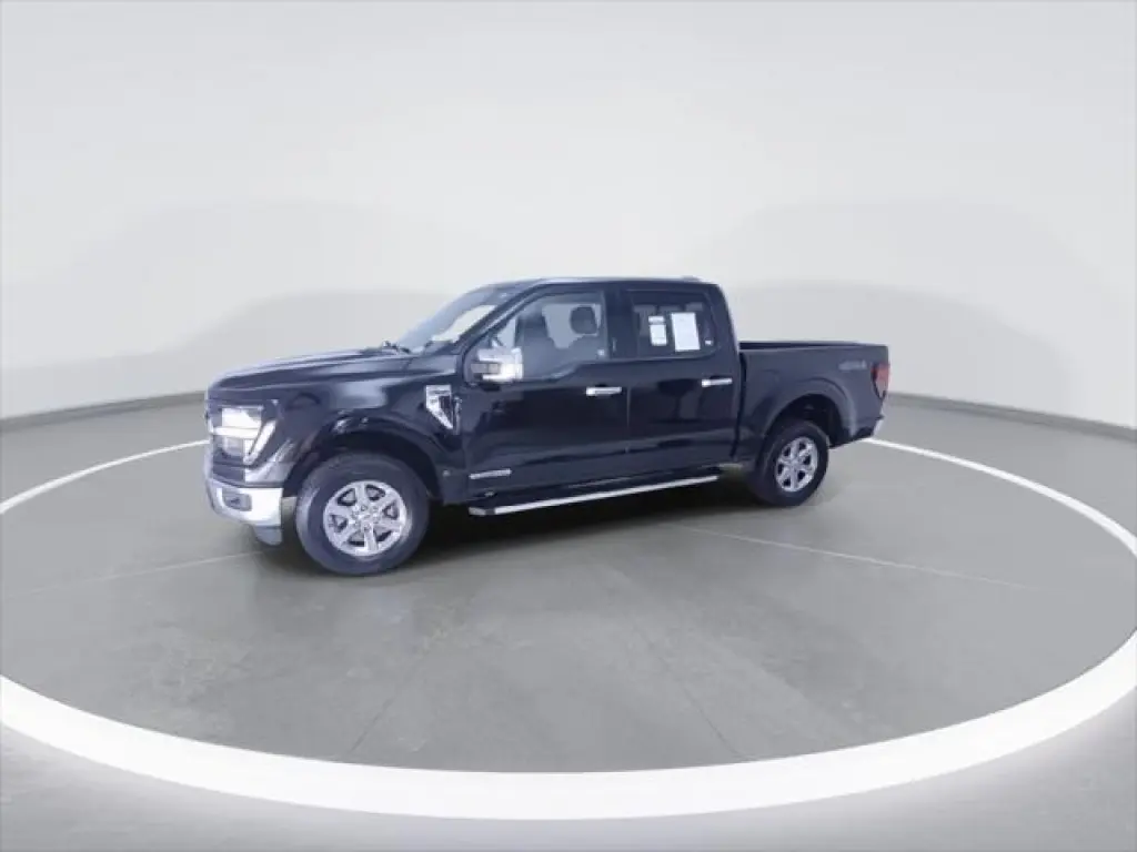 Ford F-150 2024 4x4 XLT 4 puertas SuperCrew 5.5 pies caja corta