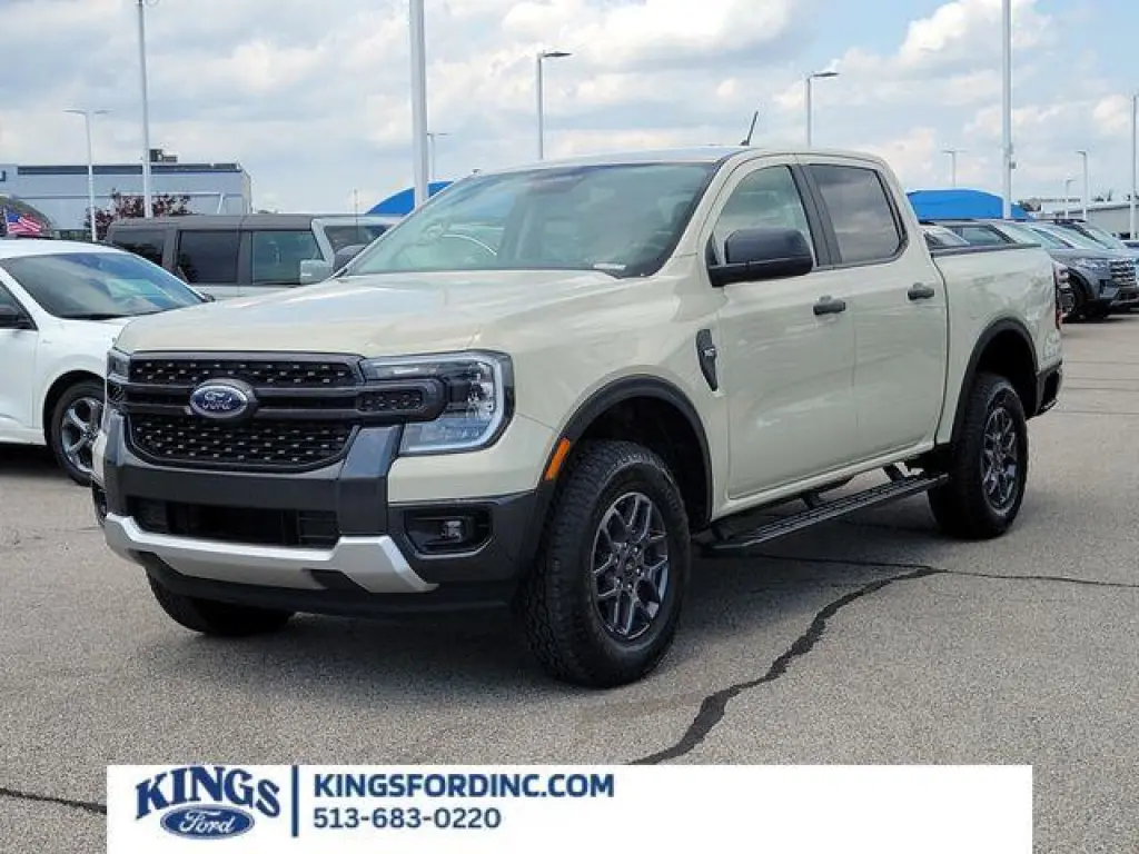 Ford Ranger 2025 4x2 XLT 4 puertas SuperCrew 5.0 pies SB