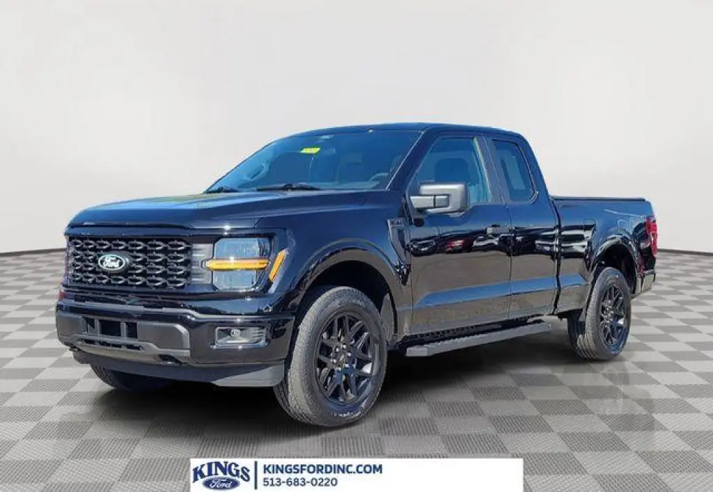 Ford F-150 2025 4x4 STX 4 puertas SuperCab 6.5 pies SB