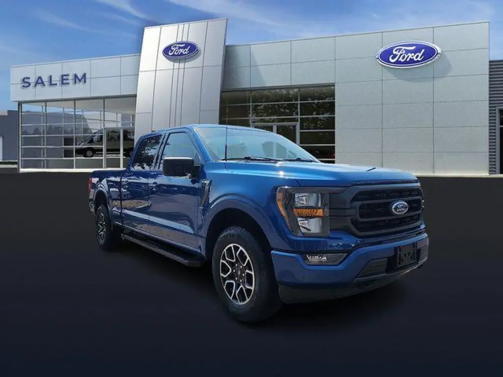 Ford F-150 2023 4x4 XLT 4 puertas SuperCrew 5.5 pies. SB
