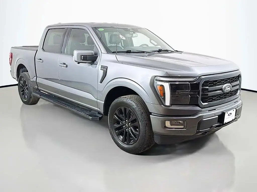 Ford F-150 2024 4x4 Lariat 4 puertas SuperCrew 5.5 pies. SB