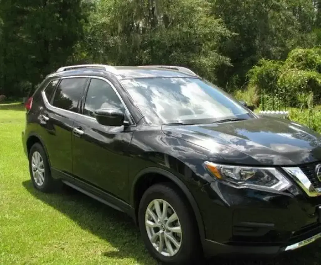 2018 Nissan Rogue SV SUV