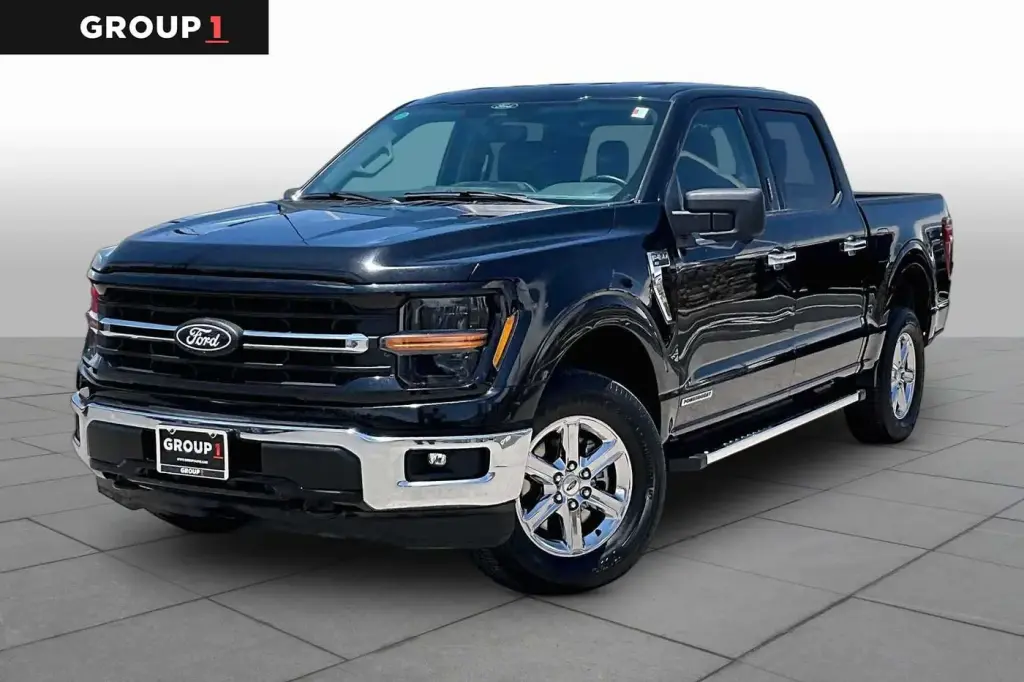 Ford F-150 2024 4x4 XLT 4 puertas SuperCrew 5.5 pies. SB