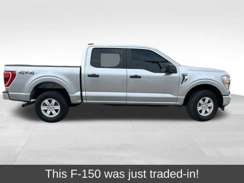Ford F-150 2021 4x4 XL 4 puertas SuperCrew 5.5 pies. SB