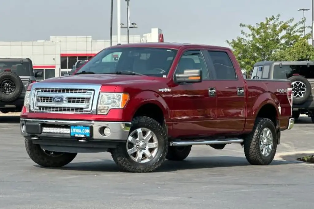 Ford F-150 2013 4x4 XLT 4 puertas SuperCrew Styleside 1.67 m (5.5 pies) SB