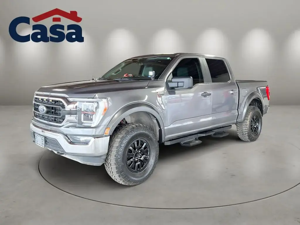 Ford F-150 2023 4x4 XLT 4 puertas SuperCrew 5.5 pies. SB