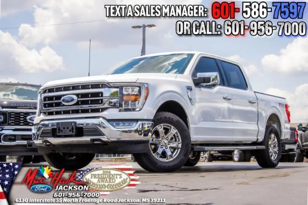 Ford F-150 2023 4x4 Lariat 4 puertas SuperCrew 5.5 pies. SB