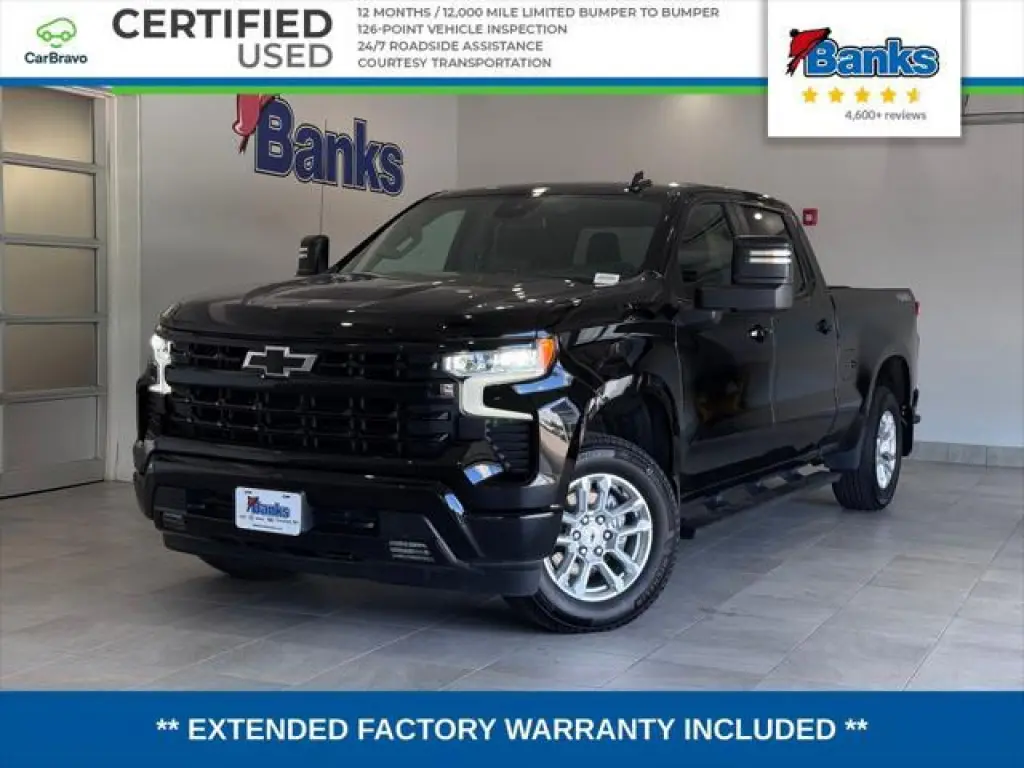 Chevrolet Silverado 1500 2024 4x4 RST 4 puertas Cabina Crew 5.8 pies. Caja corta