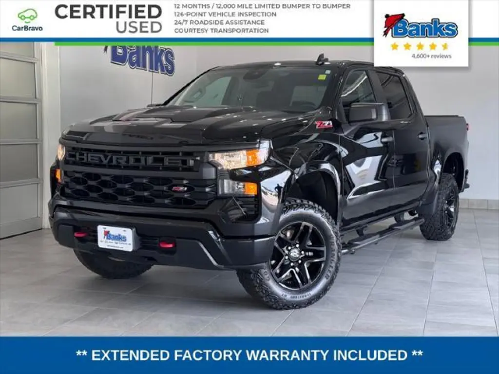 Chevrolet Silverado 1500 2024 4x4 Custom Trail Boss 4 puertas Cabina Crew 5.8 pies. SB