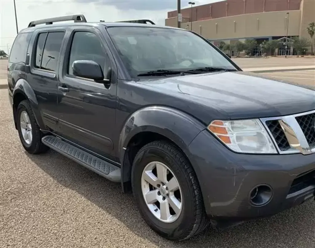 2012 Nissan Pathfinder SV SUV
