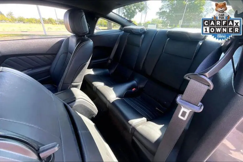 Ford Mustang 2014 V6 Premium 2dr Fastback