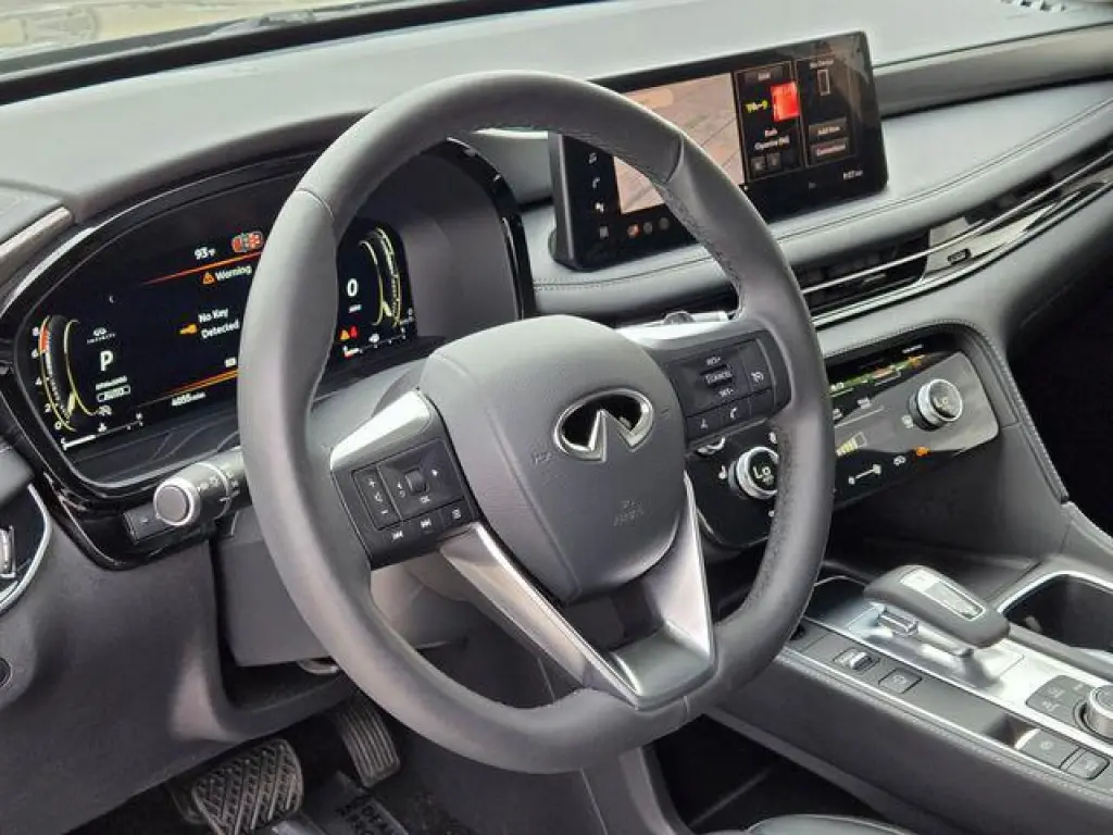 INFINITI QX60 2026 AWD Pure 4 puertas SUV