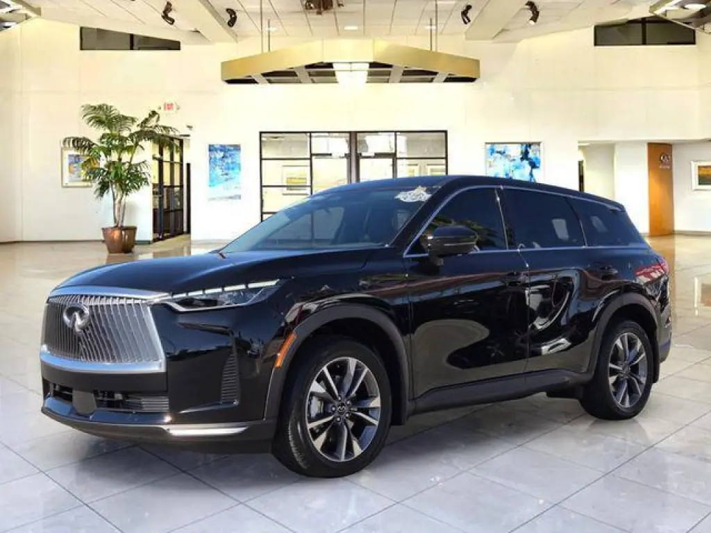 INFINITI QX60 2026 AWD Pure 4 puertas SUV
