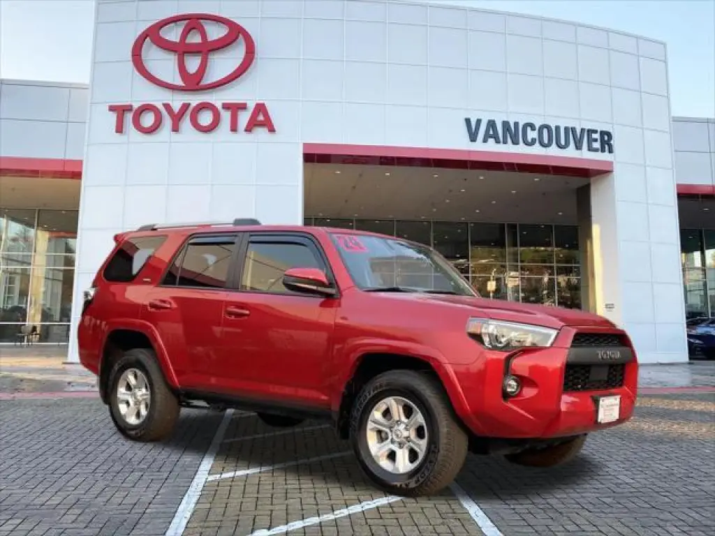 Toyota 4Runner 2024 4x4 SR5 4 puertas SUV