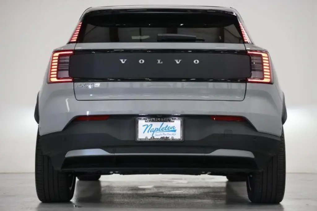 Volvo EX30 Cross Country 2026 AWD Twin Ultra 4 puertas SUV