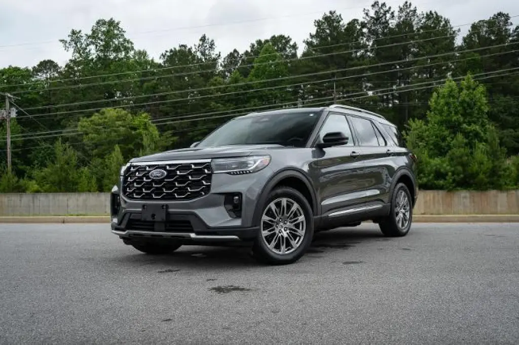 Ford Explorer 2025 AWD Platinum 4 puertas SUV