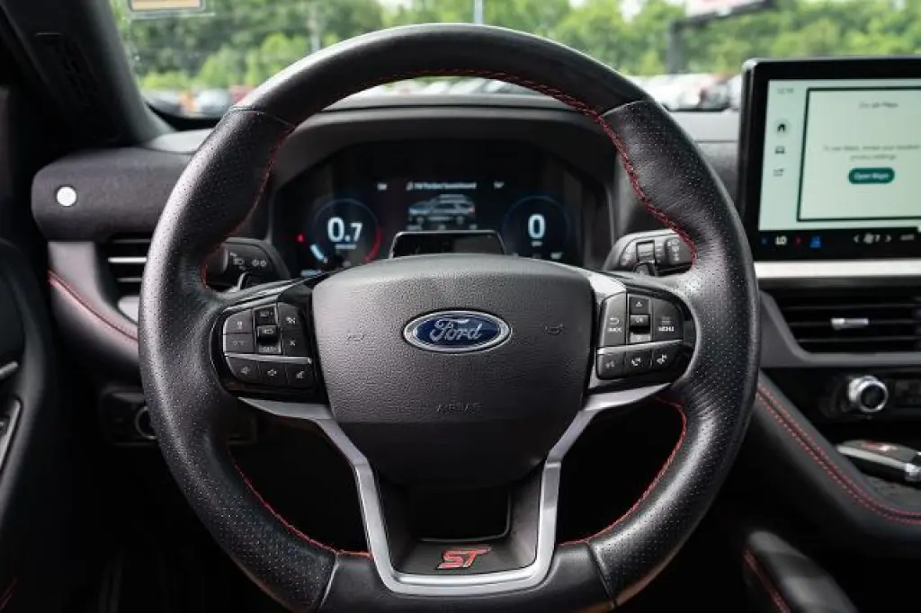 Ford Explorer 2025 AWD ST 4 puertas SUV