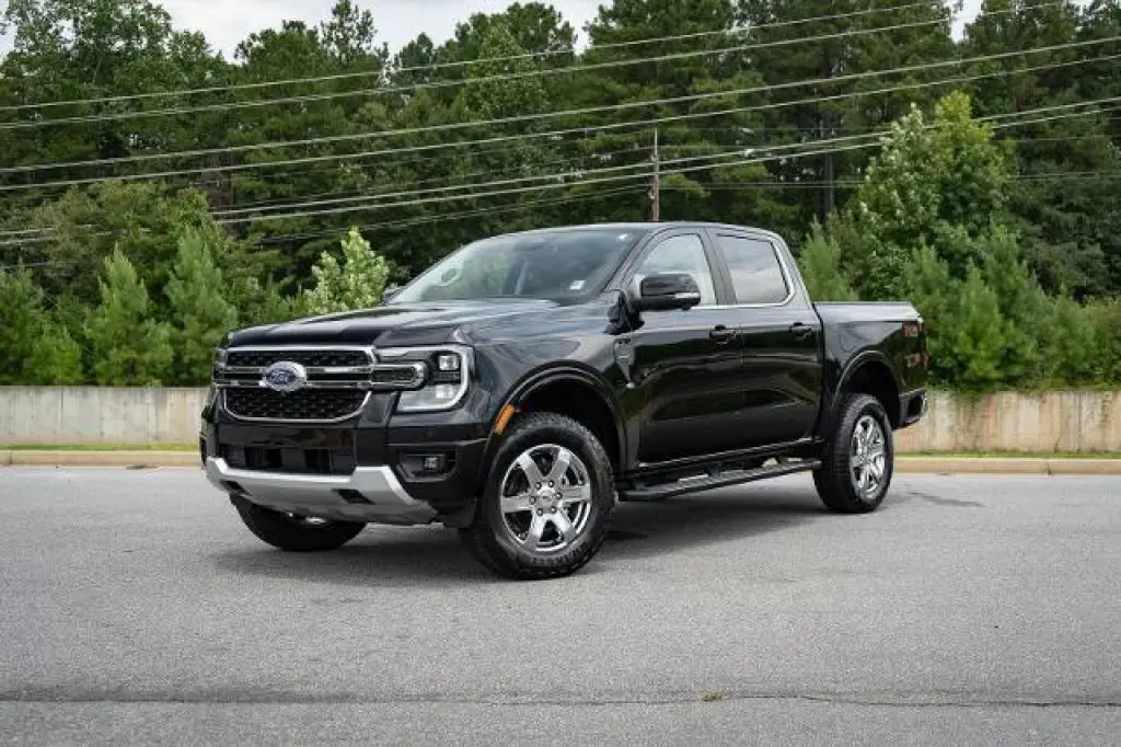Ford Ranger 2025 4x4 Lariat 4 puertas SuperCrew con caja de 5.0 pies