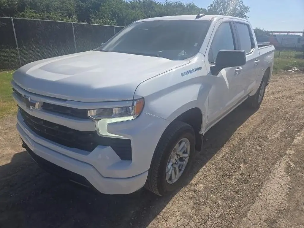 Chevrolet Silverado 1500 2026 4x2 RST 4 puertas Cabina Crew 5.8 pies. SB