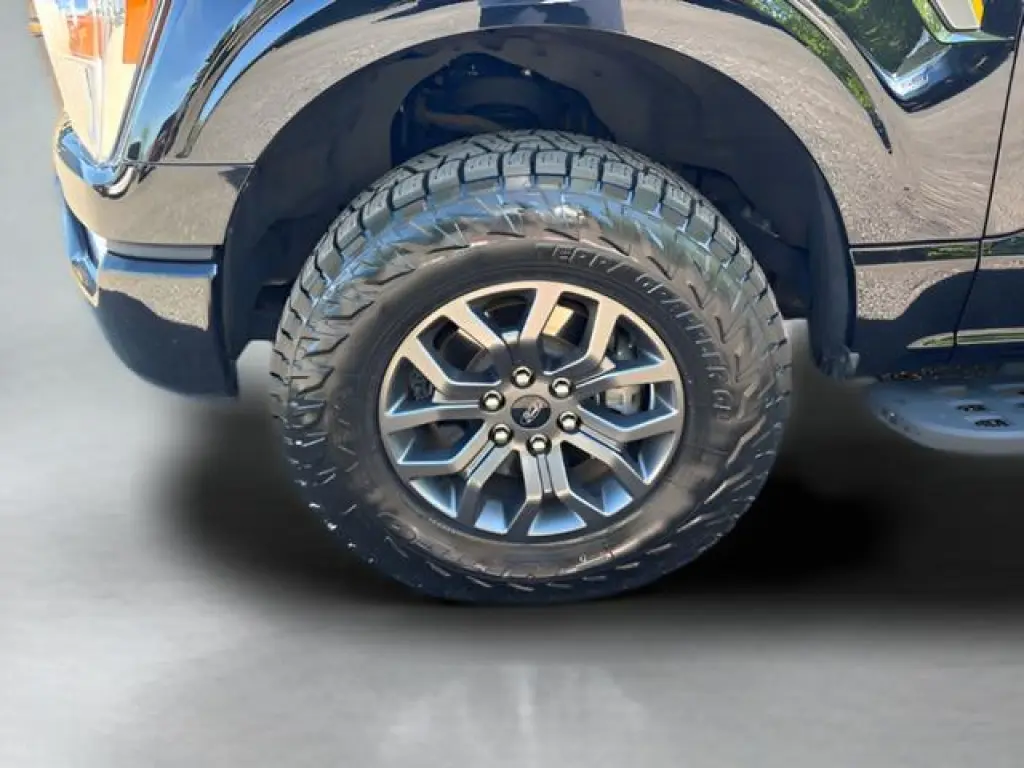Ford F-150 2022 4x4 Tremor 4 puertas SuperCrew 5.5 pies SB