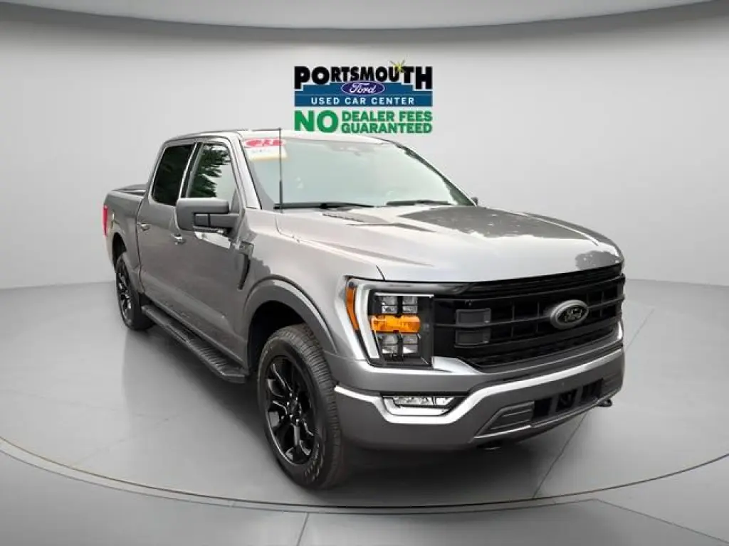 Ford F-150 2023 4x4 XLT 4 puertas SuperCrew 5.5 pies. Caja corta