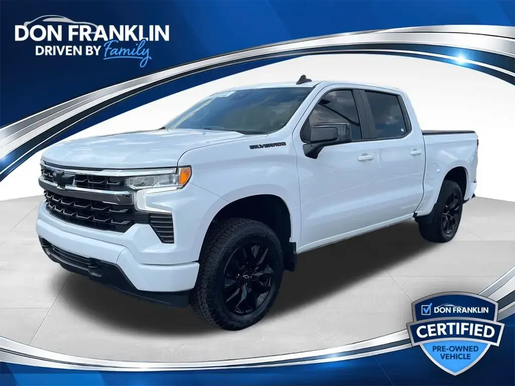 Chevrolet Silverado 1500 2023 4x4 LT 4dr Cabina Crew 5.8 ft. SB con 1LT