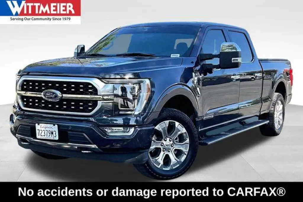 Ford F-150 2022 4x4 Platinum 4 puertas SuperCrew 5.5 pies. SB
