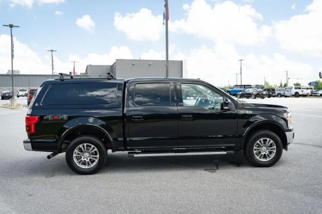 Ford F-150 2018 4x4 Lariat 4 puertas SuperCrew 5.5 pies. Caja corta