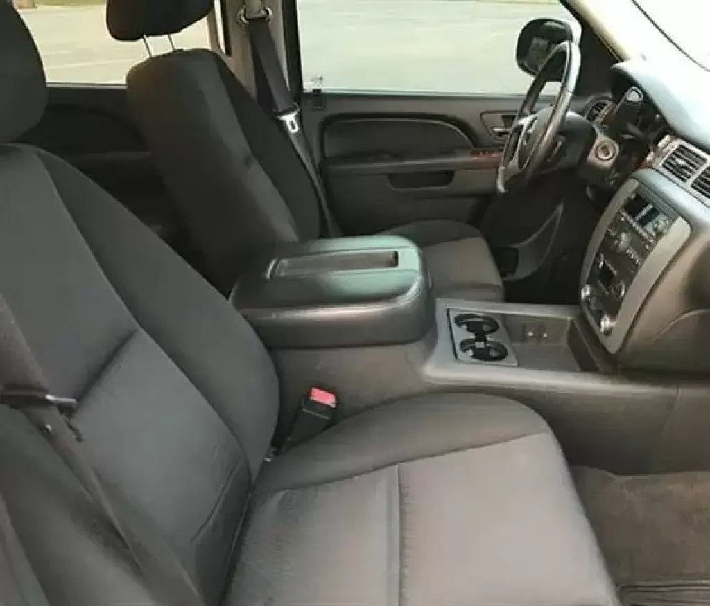 2011 GMC YUKON SLE SUV