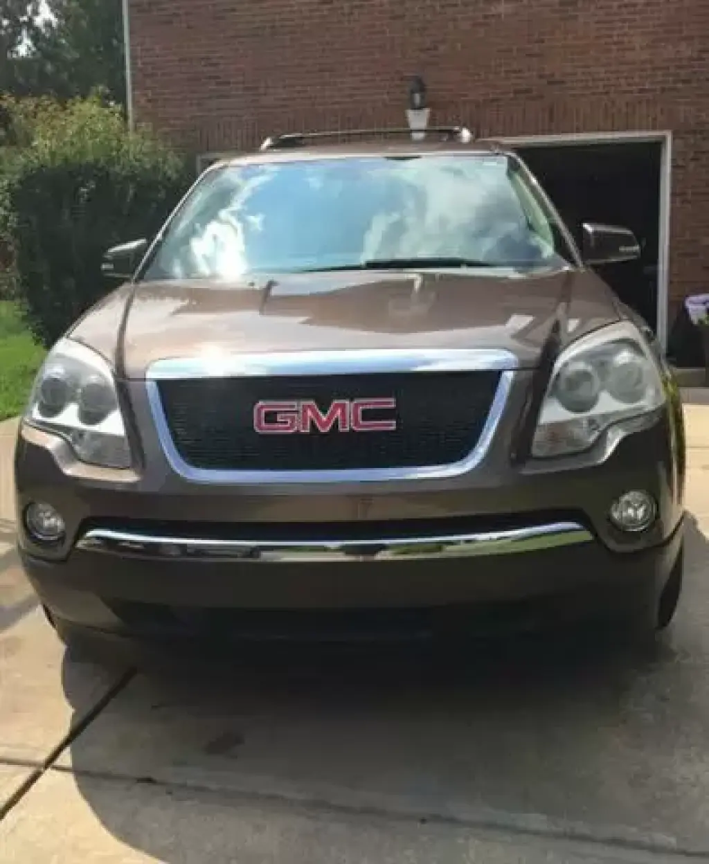 Acadia SLT, 2011 GMC -- SUV
