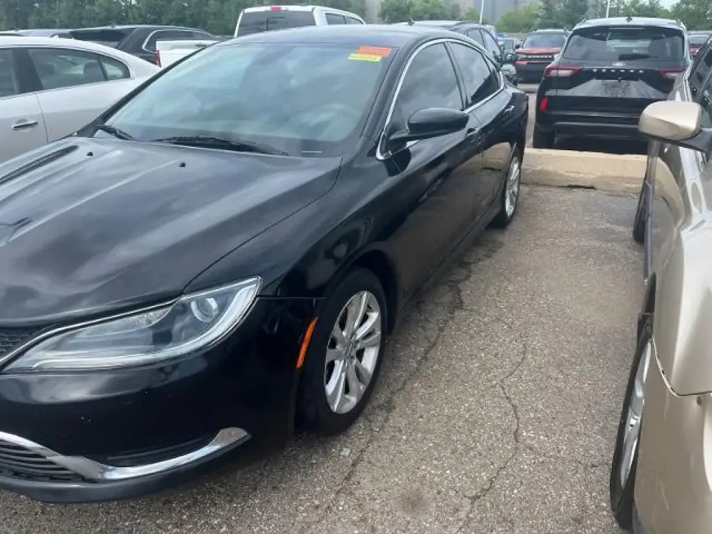 Chrysler 200 2016 Limited 4 puertas Sedan