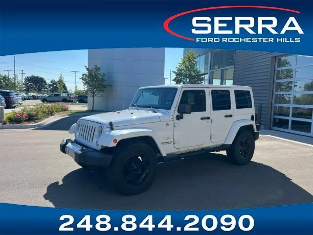 Jeep Wrangler Unlimited 2014 4x4 Sahara 4 puertas SUV