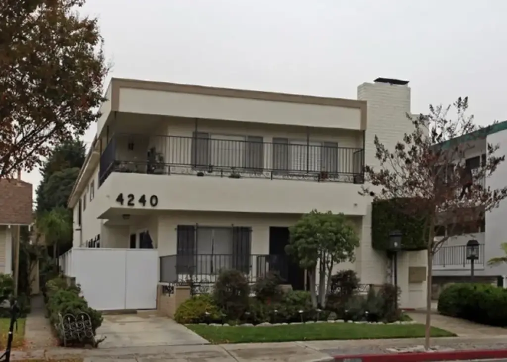 1Bedroom 1Bath Apt in Carson