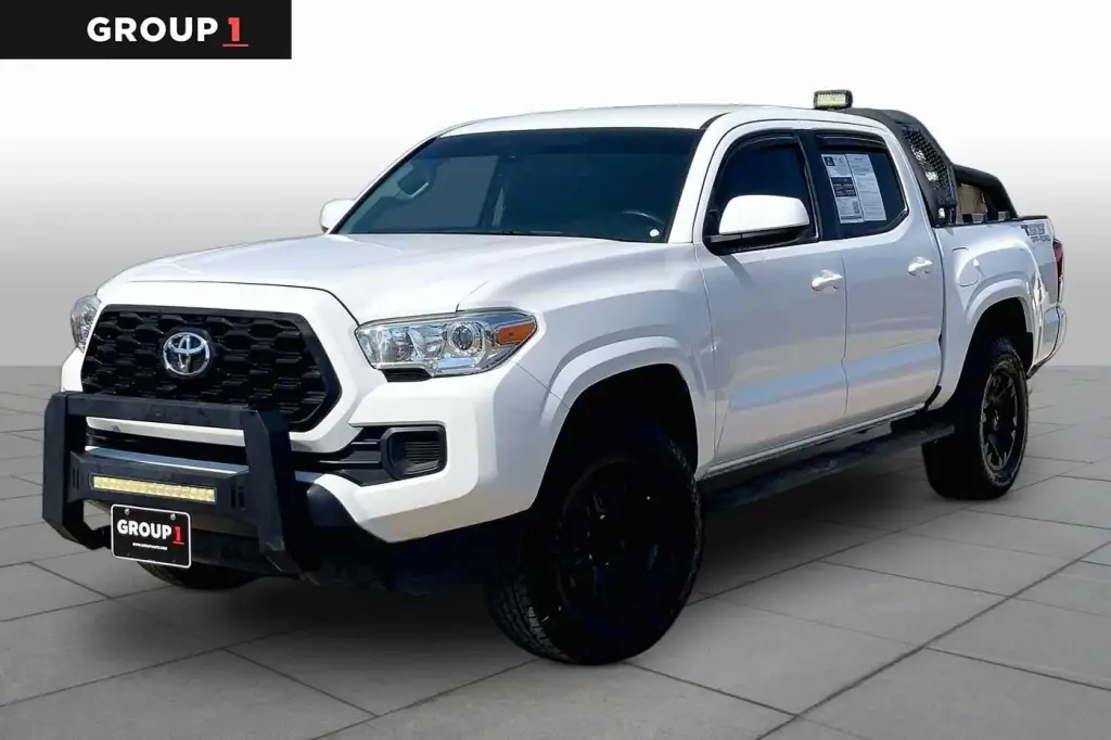 Toyota Tacoma 2021 4x2 SR5 4 puertas Doble Cabina 5.0 pies SB