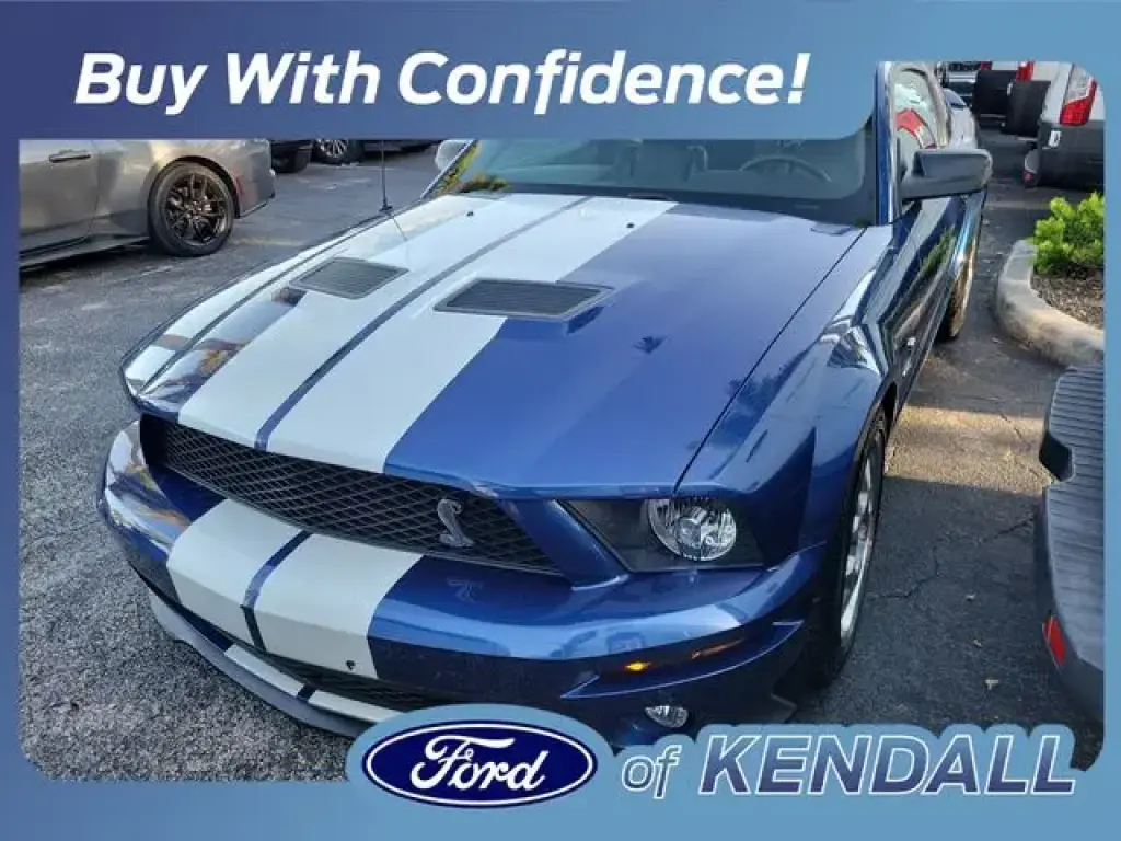 Ford Shelby GT500 2008 cupé de 2 puertas