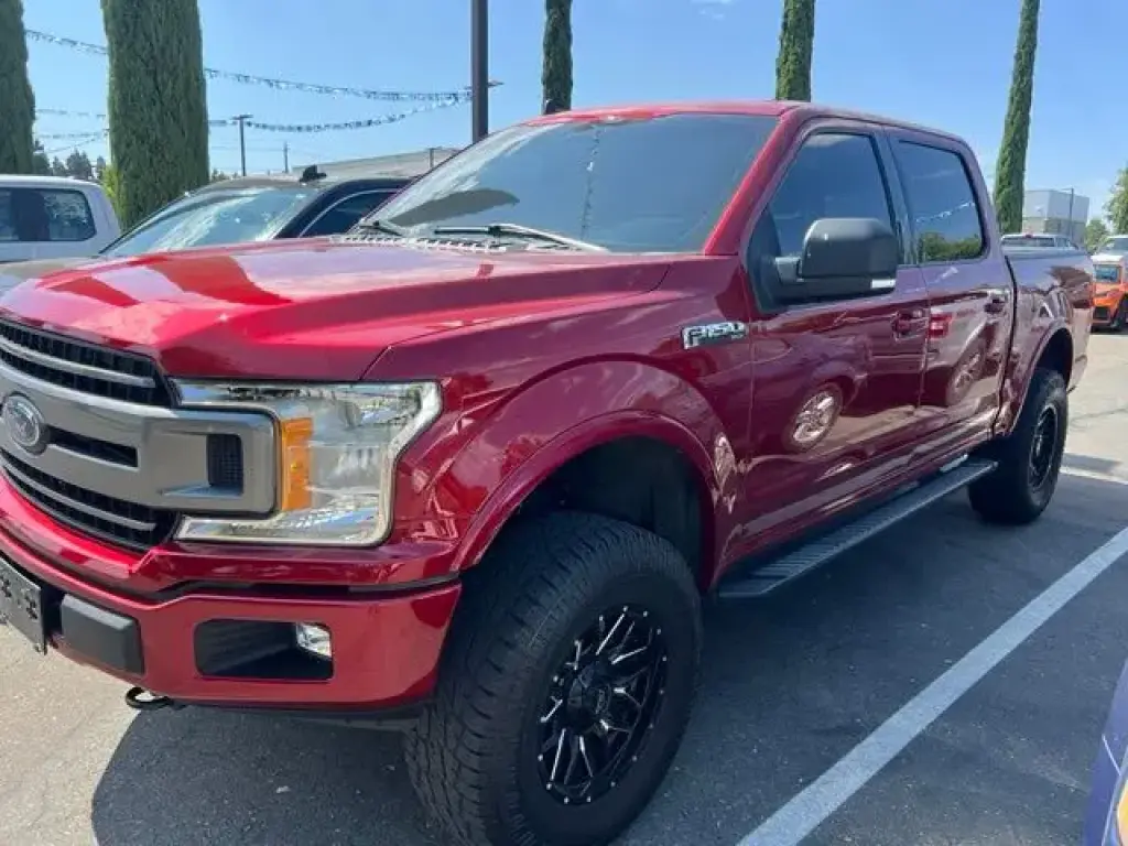 Ford F-150 2019 4x4 XL 4 puertas SuperCrew 5.5 ft. SB