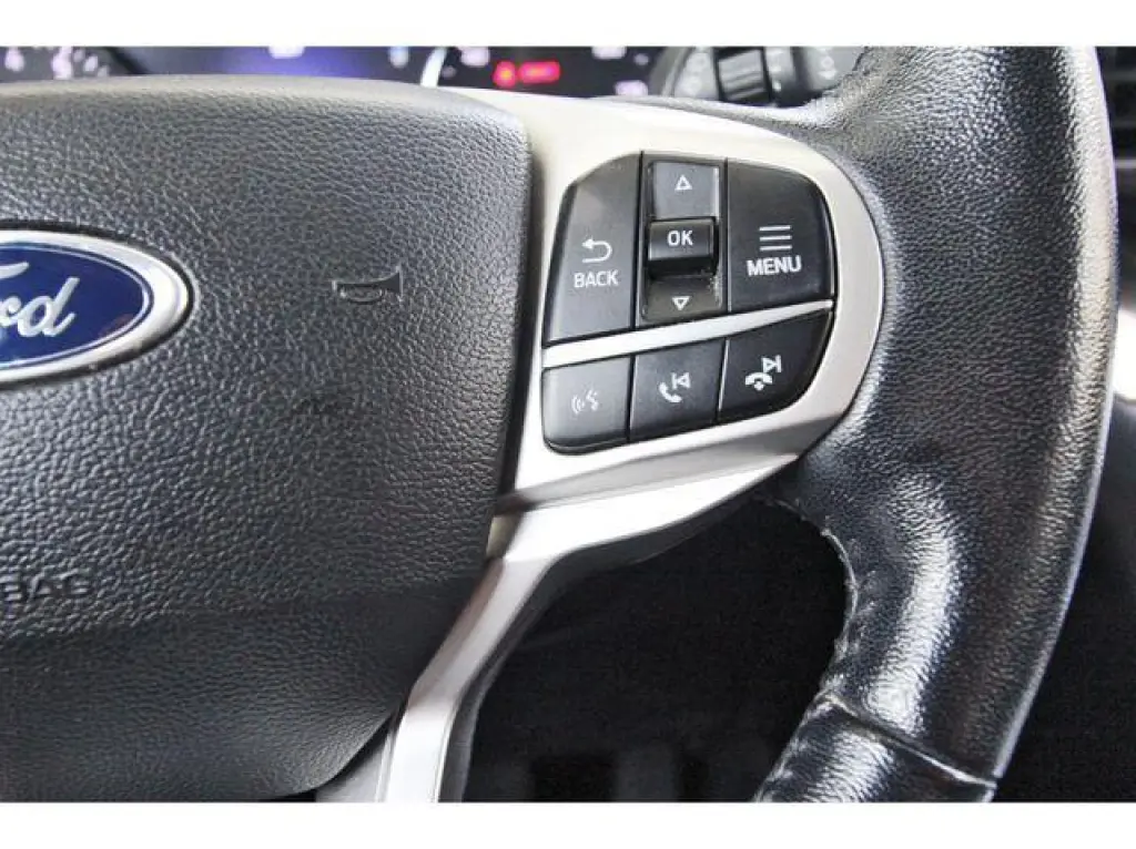 Ford Explorer 2022 XLT 4 puertas SUV