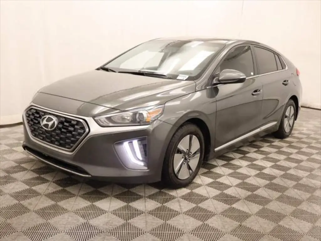 Hyundai IONIQ Híbrido 2022 SE 4 puertas Hatchback