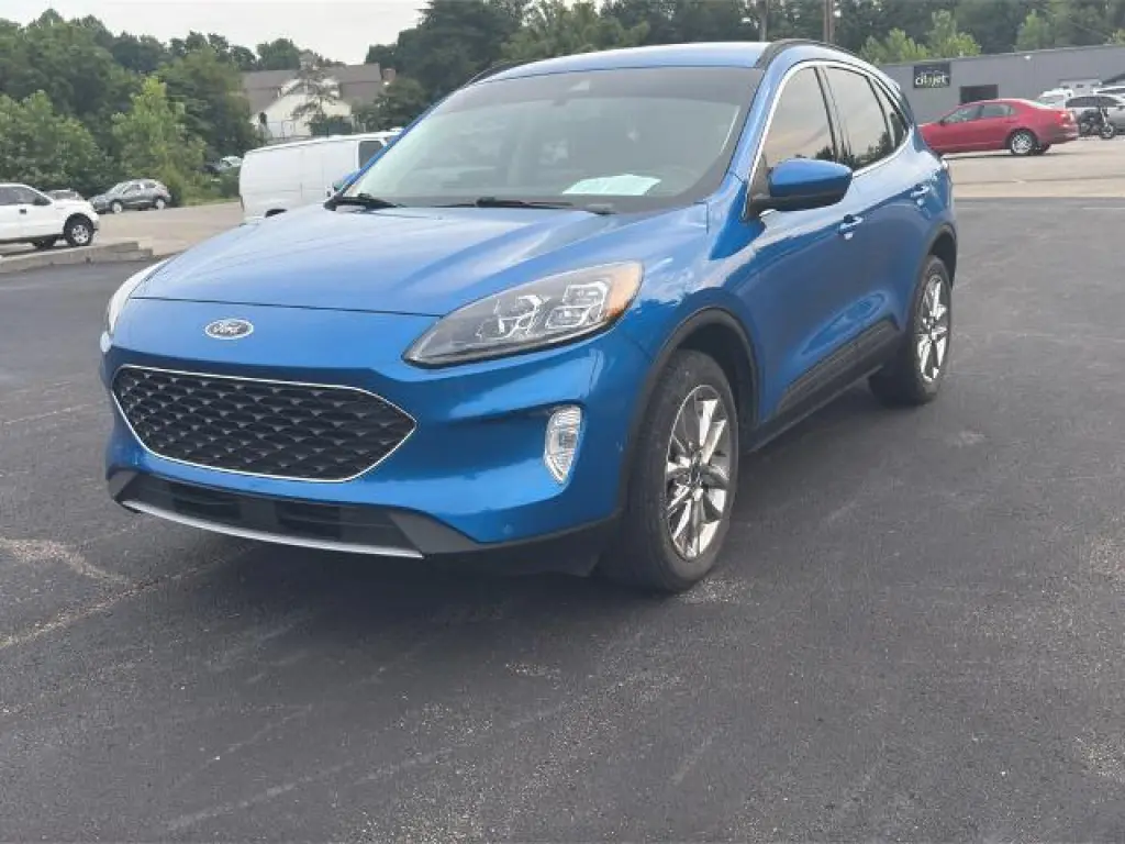 Ford Escape 2021 AWD Titanium 4 puertas SUV
