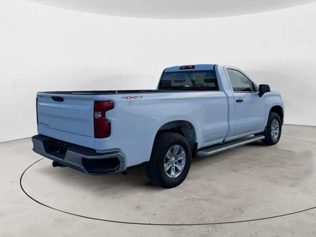 Chevrolet Silverado 1500 2024 4x4 Work Truck 2p Reg Cab 8 ft. LB