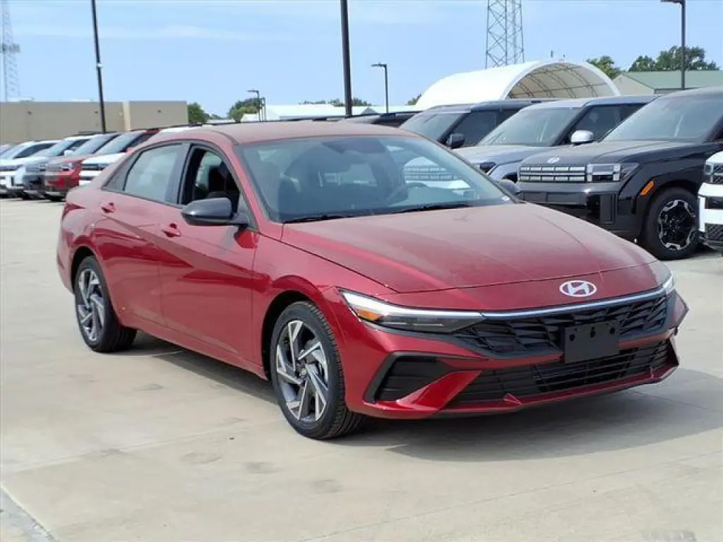 Hyundai ELANTRA 2025 SEL Sport 4 puertas Sedan