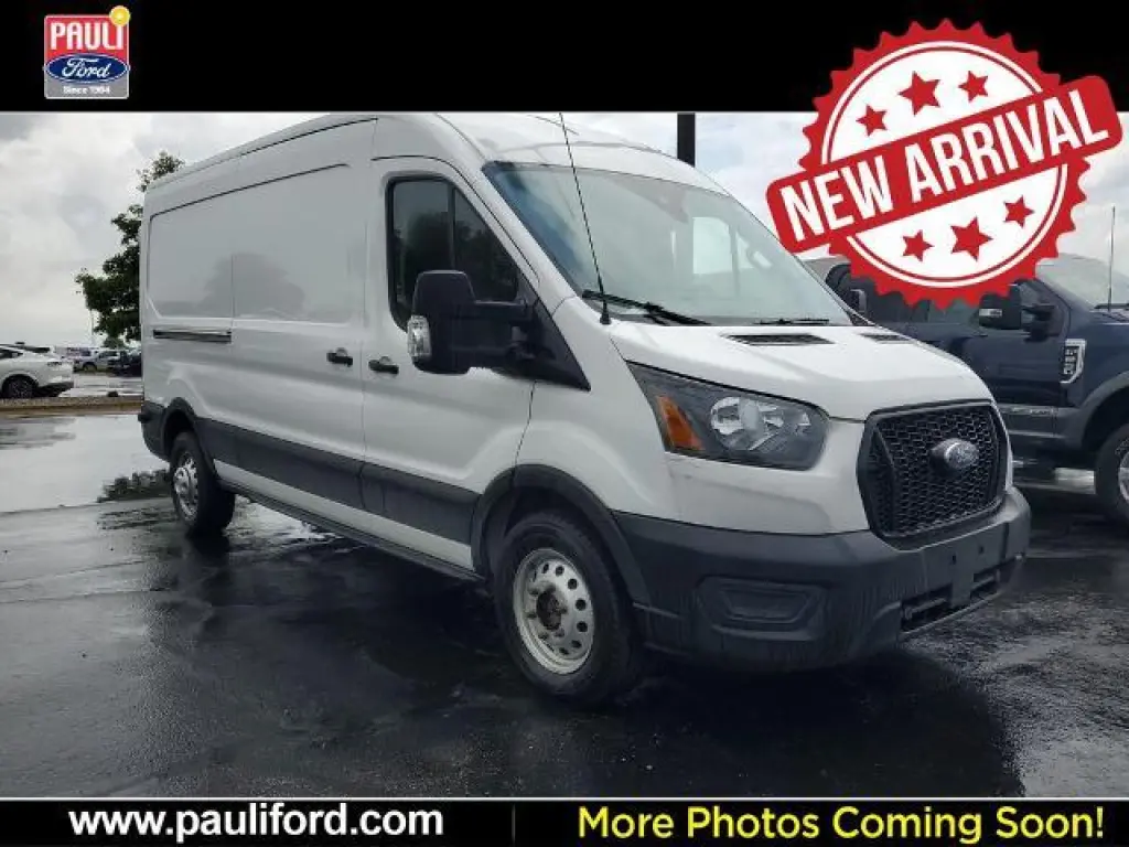 Ford Transit 2024 AWD 250 3 puertas LWB Techo Medio Furgón de Carga