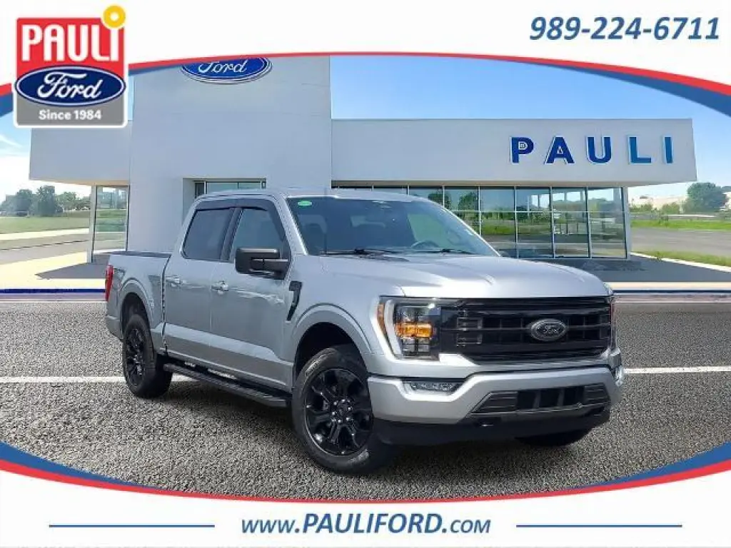 Ford F-150 2023 4x4 XLT 4 puertas SuperCrew 5.5 pies SB
