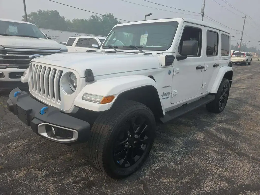 Jeep Wrangler Unlimited 2022 4x4 High Altitude 4xe 4 puertas SUV