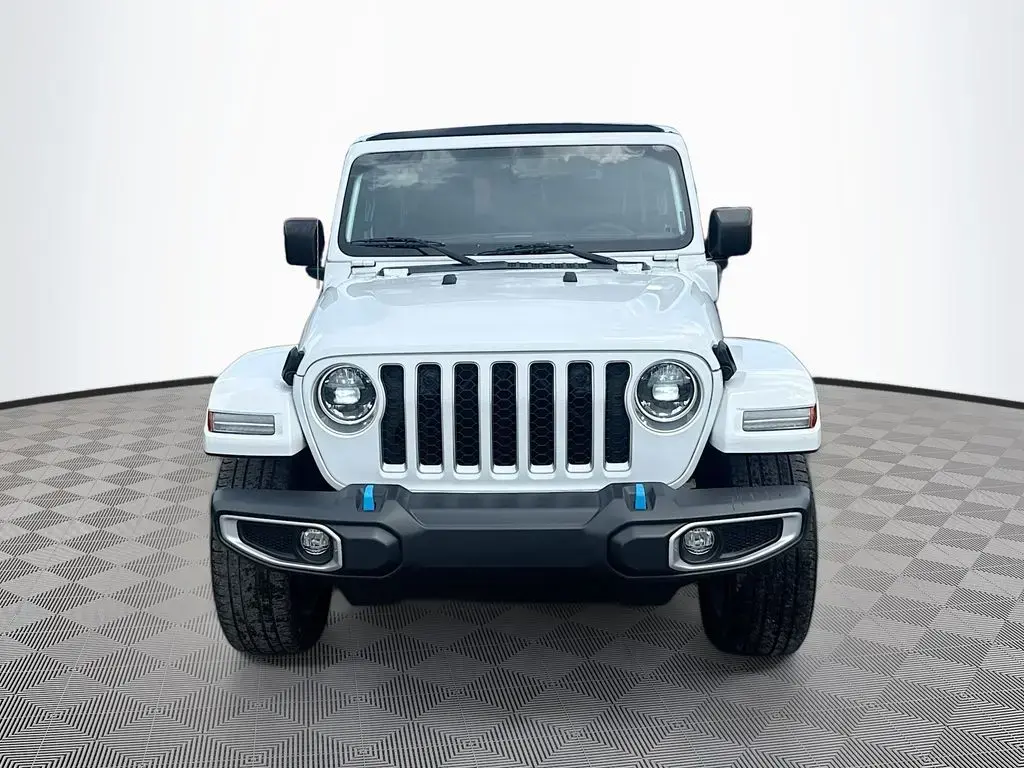 Jeep Wrangler 2023 4x4 Sahara 4xe 4 puertas SUV