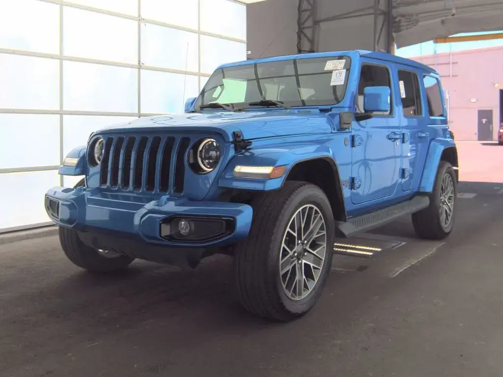 Jeep Wrangler 2023 4x4 High Altitude 4xe 4 puertas SUV