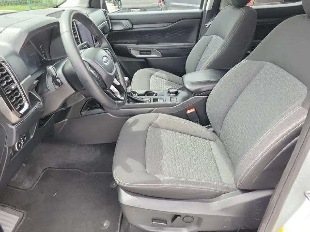 Ford Ranger 2024 4x4 XLT 4 puertas SuperCrew con caja de 5.0 pies