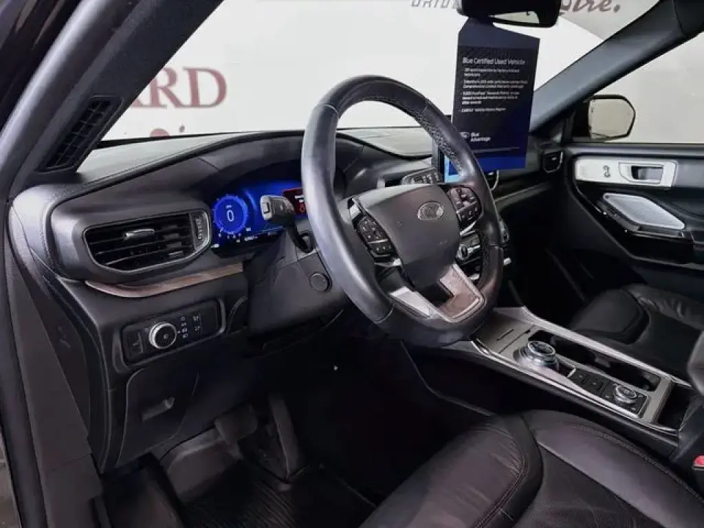 Ford Explorer 2022 AWD Platinum 4 puertas SUV