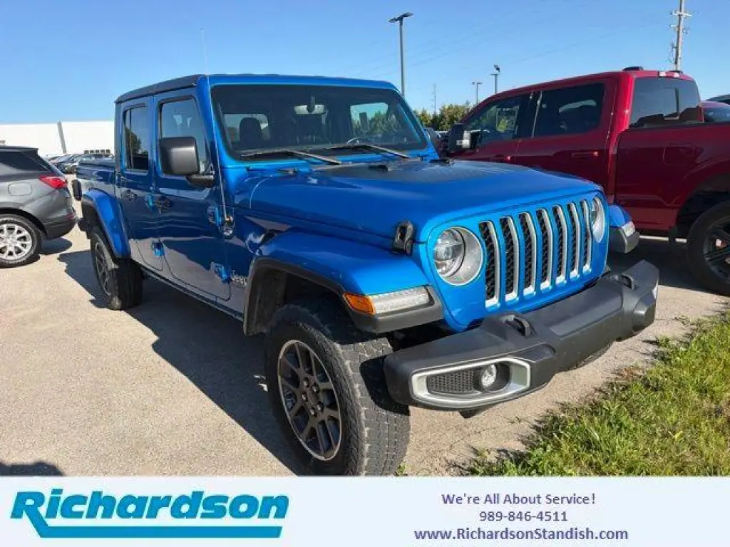 Jeep Gladiator 2022 4x4 Overland 4 puertas Cabina Crew 5.0 pies. SB